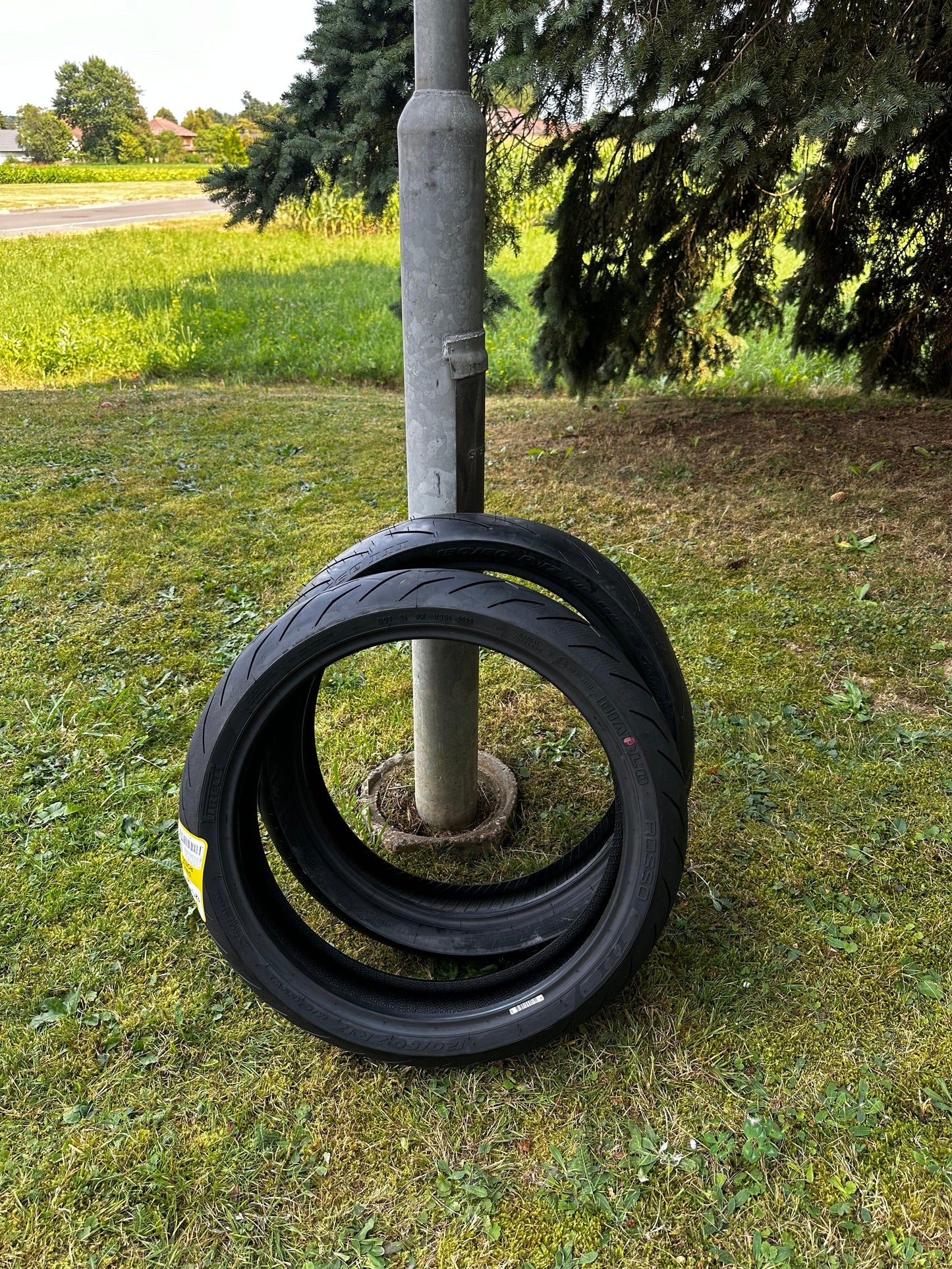 Pirelli Reifen - SMParts