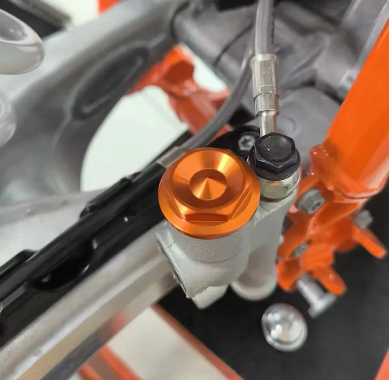 Schraube Bremszylinder hinten - SMParts