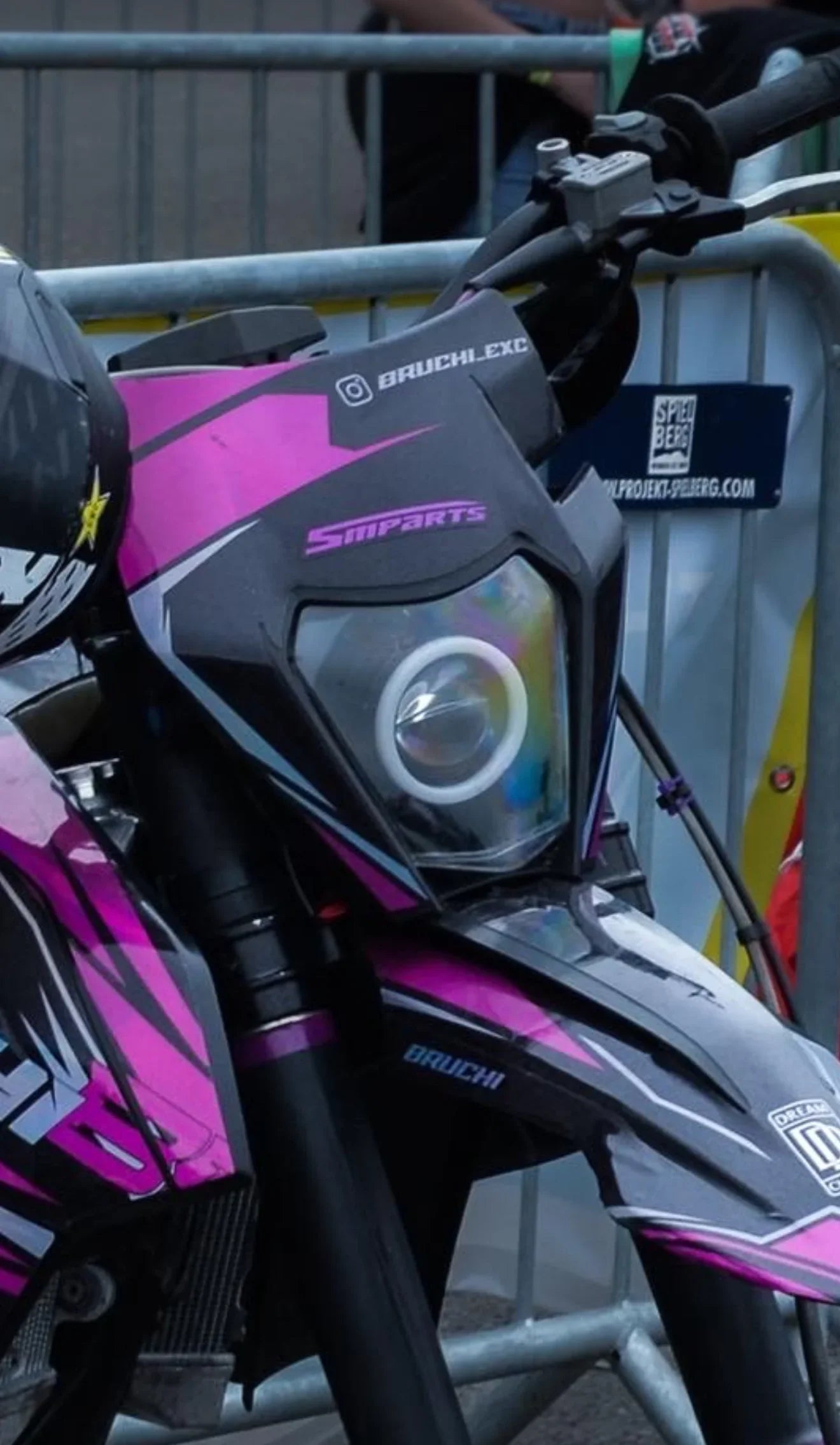 ktm e bike beleuchtung nachrüsten LED-RGB Angle Eye KTM EXC E-Prüfzeichen Scheinwerfer – SMParts