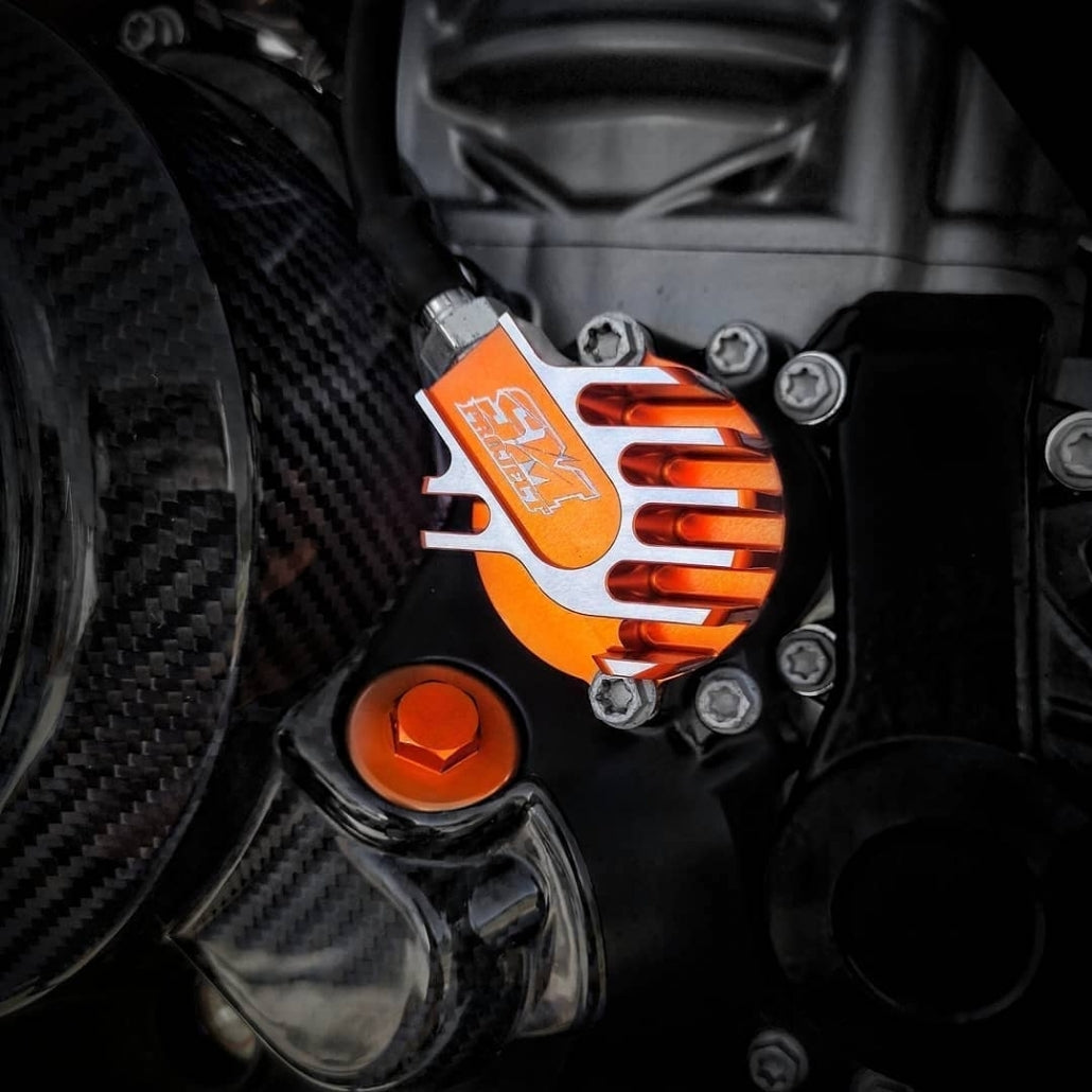 SM Project Ölfilterdeckel mit Kühlrippen – rechts KTM 690 / Husqvarna 701 / GasGas 700