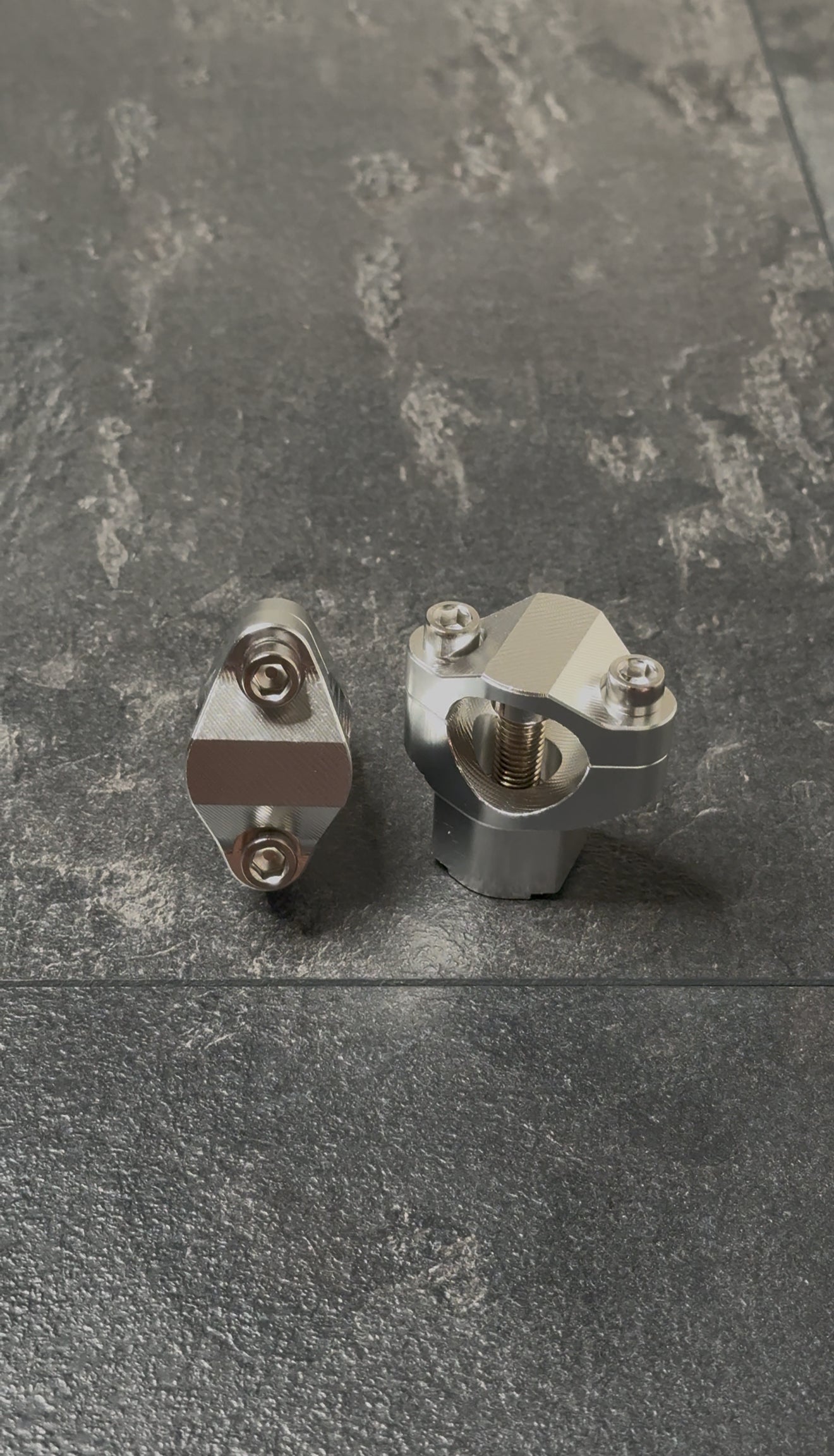 Handlebar clamps