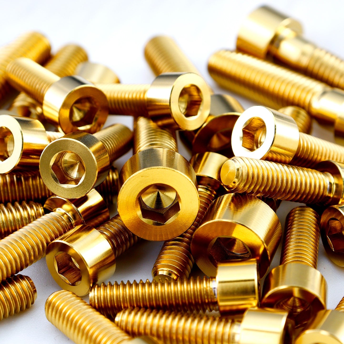 Titan schrauben Innensechskant / Diverse Größen