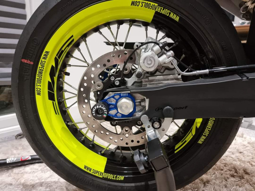 SM Project Achsblöcke mit Sturzpads KTM / Husqvarna / GasGas – Blau