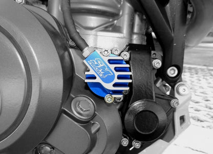 SM Project Ölfilterdeckel mit Kühlrippen – rechts KTM 690 / Husqvarna 701 / GasGas 700